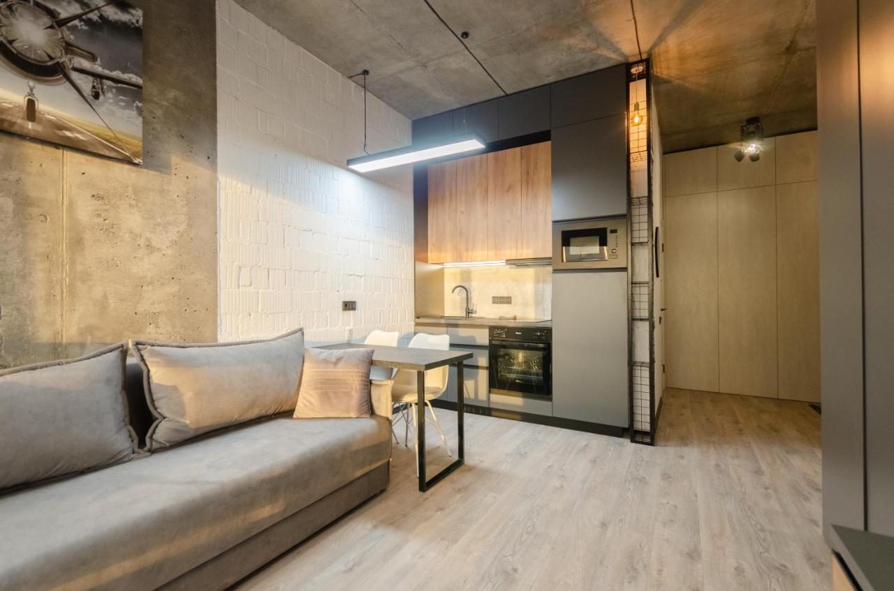 Petrovdom 12-131B Apartments In Rc "Yaroslaviv Grad"Bulvarno Kudriavska 17B Kijów Zewnętrze zdjęcie