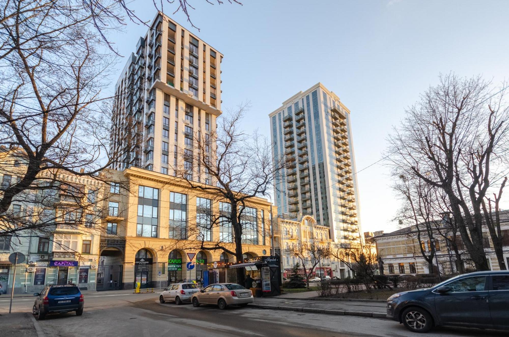 Petrovdom 12-131B Apartments In Rc "Yaroslaviv Grad"Bulvarno Kudriavska 17B Kijów Zewnętrze zdjęcie